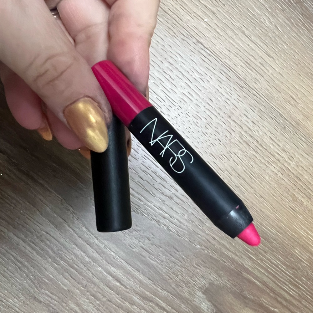 NARS Velvet Matte Lip Pencil